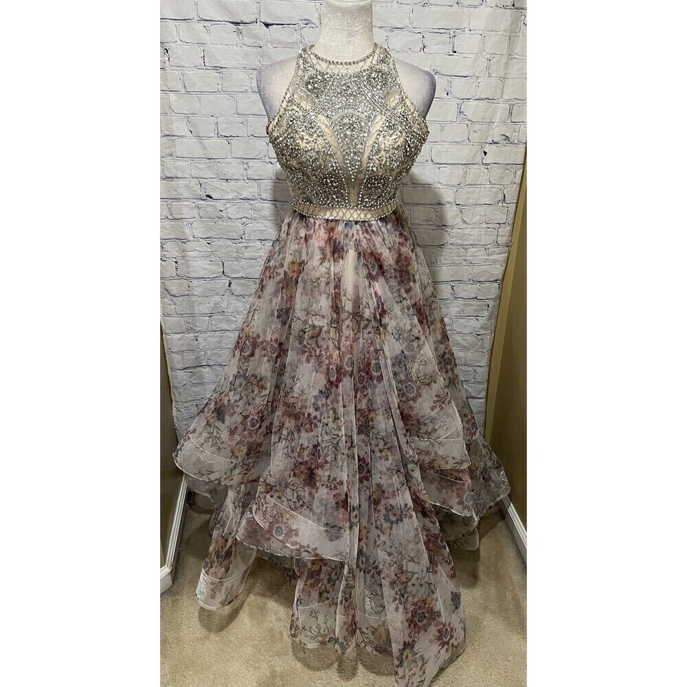 Camille La Vie beaded bodice multi layer tulle floral Halter Neck gown Size 4
